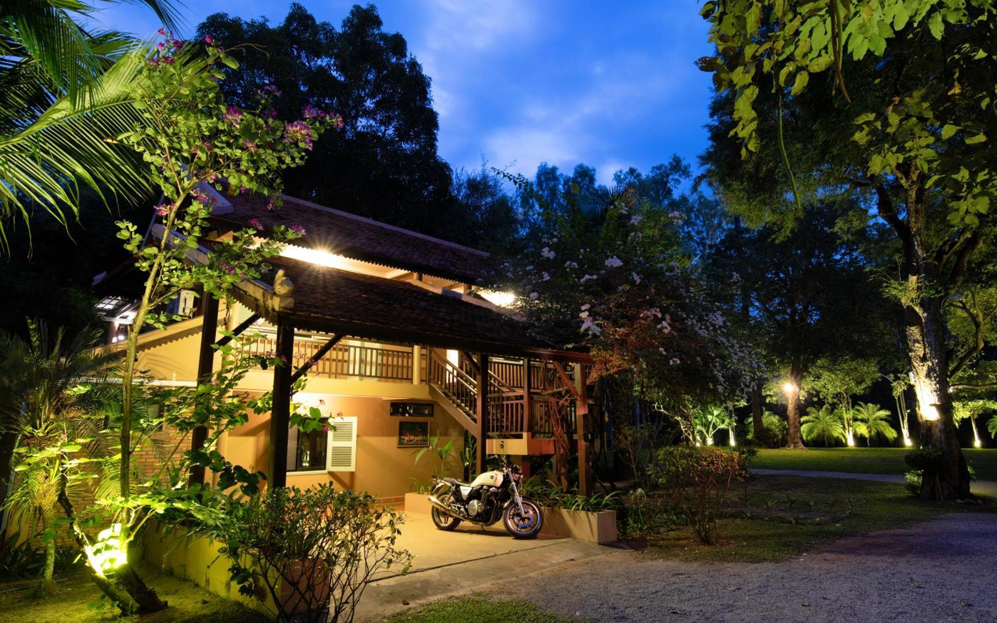 Mane Family Vacation Hotel Siem Reap Exterior photo